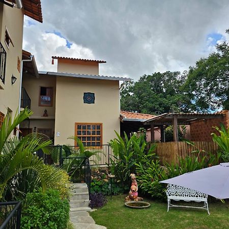 Pousada Mae Natureza Pirenopolis Exterior photo
