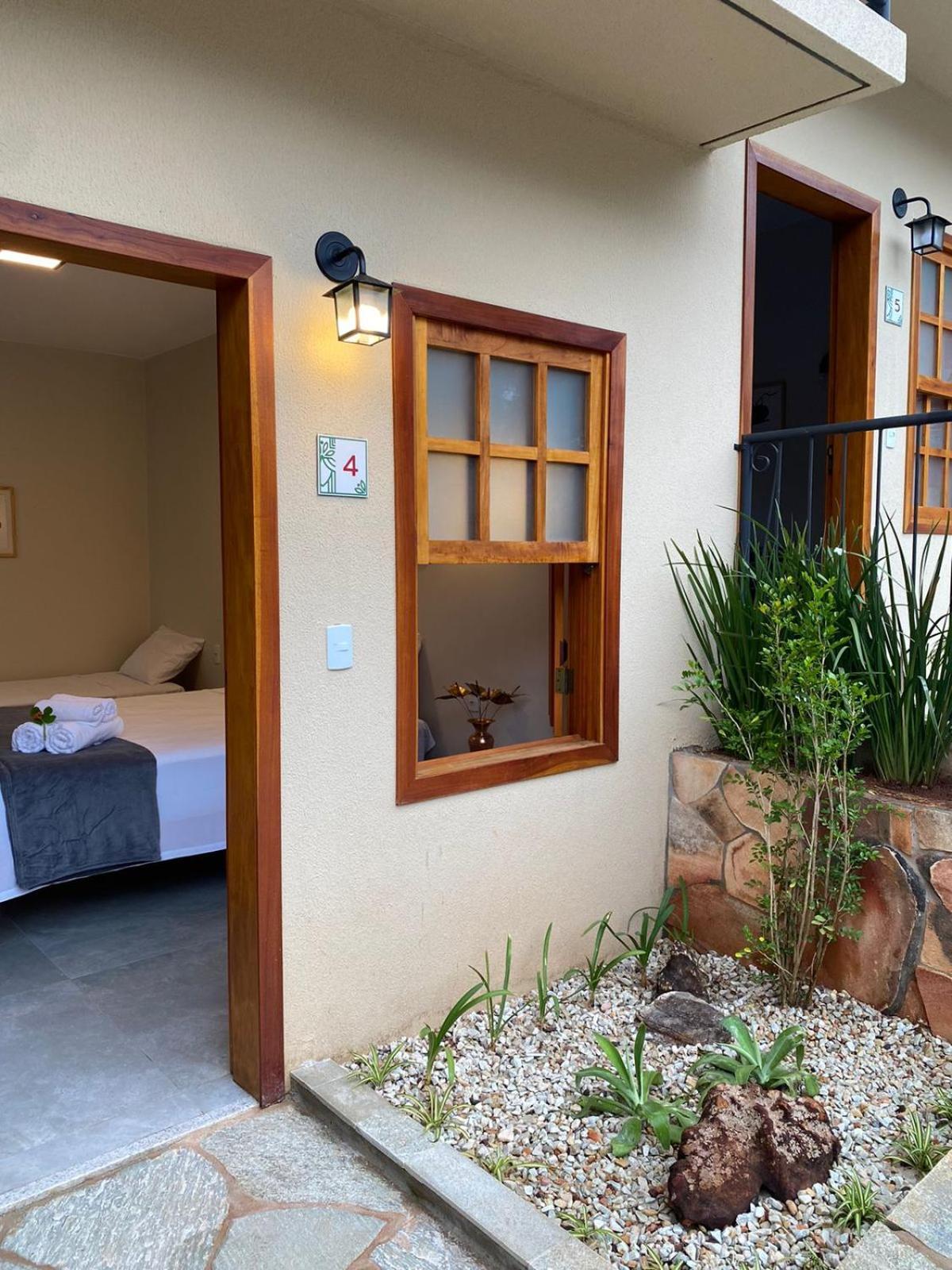 Pousada Mae Natureza Pirenopolis Exterior photo