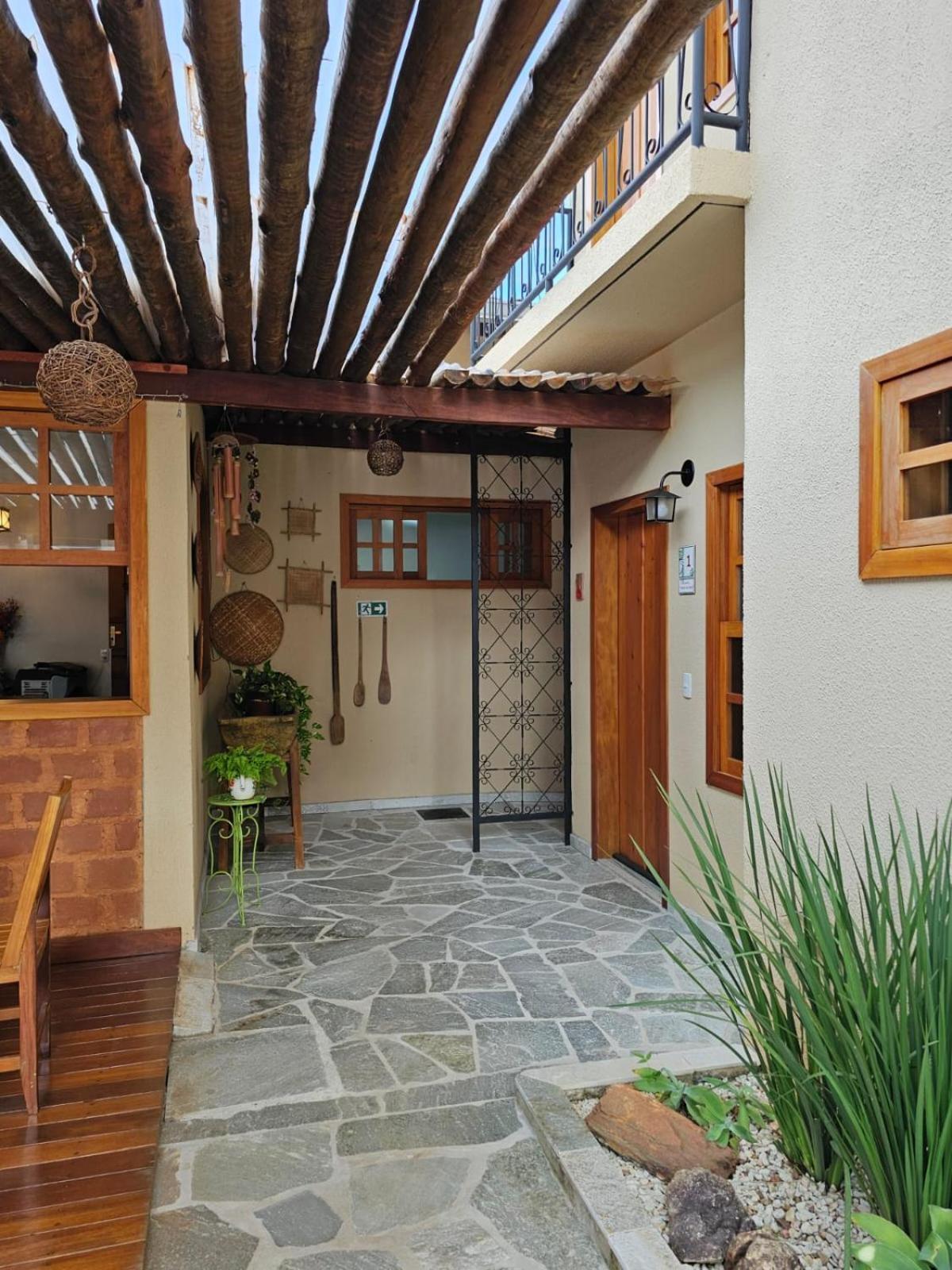 Pousada Mae Natureza Pirenopolis Exterior photo